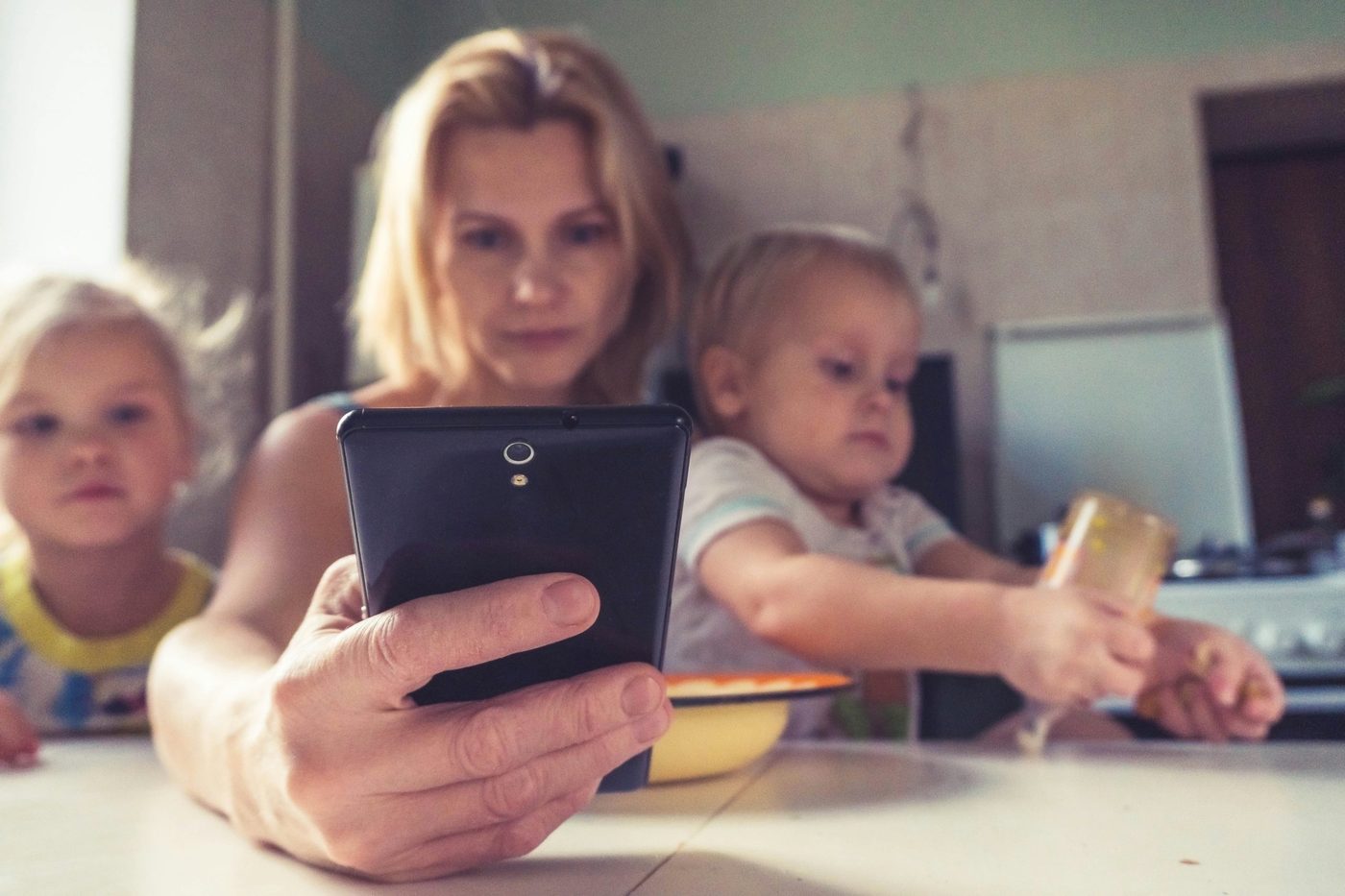 Kinder sicher im Netz 2026: 5 Schritte gegen Cyber-Risiken