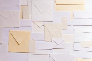 Foto von Joanna Kosinska auf Unsplash